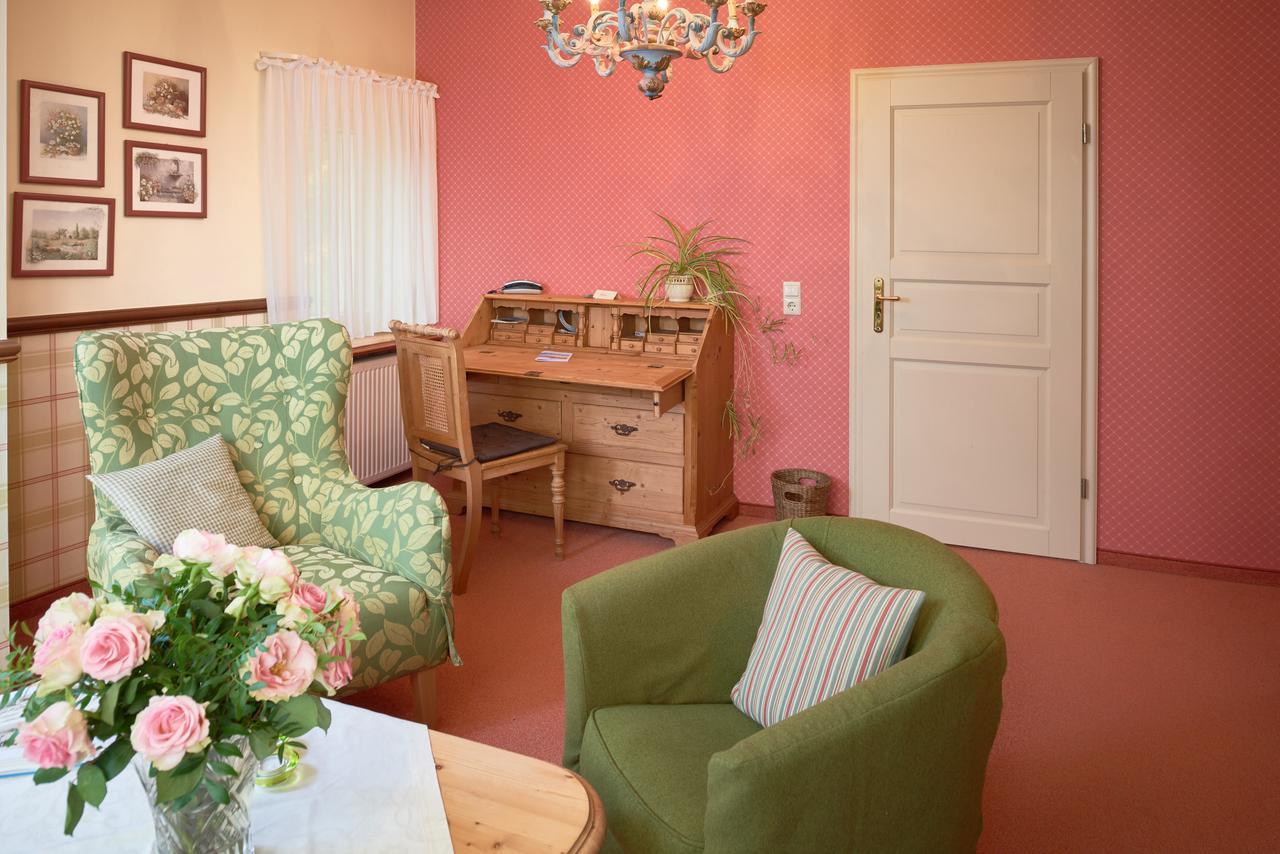 Pension Villa Edelweiss Sellin  Exteriör bild